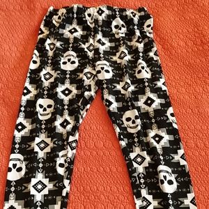 No boundaries skull leggings like new